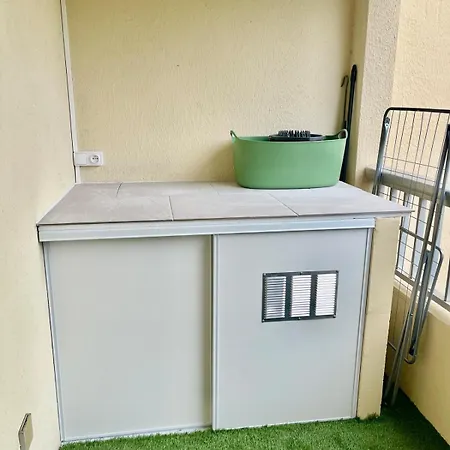 De La Pinede A La Vue 滨海圣芒德里耶